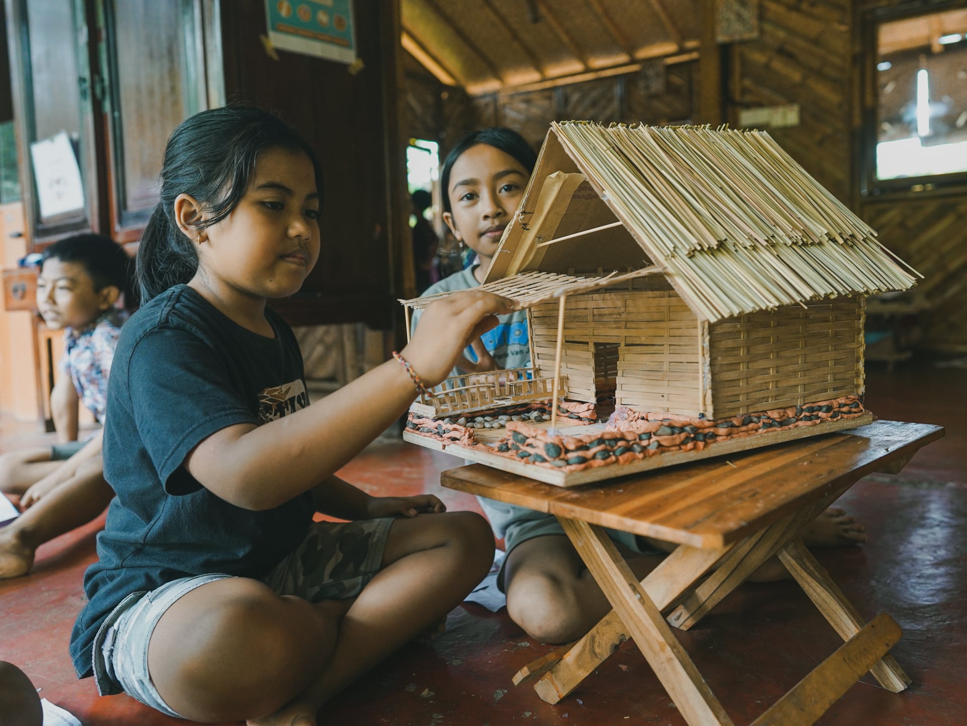 Learning by Building: Dwellings at Begawan Learning Centre
